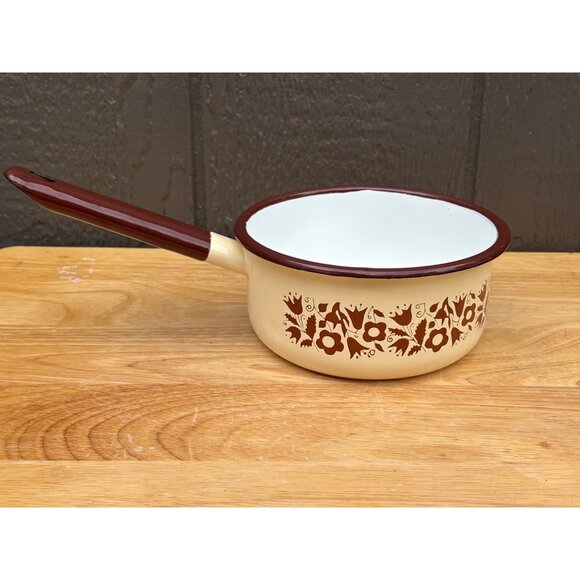 Vintage Enamel Coated Saucepan Pot With Floral Pattern 1 Qt Capacity Poland - Picture 4 of 8